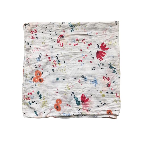Petite Haven Floral Muslin Swaddle Blanket - Picture 2 of 4